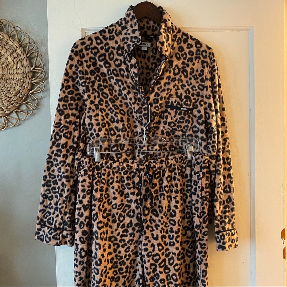 DKNY pajama set